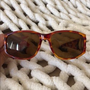 Vintage Chanel Sunglasses 0015